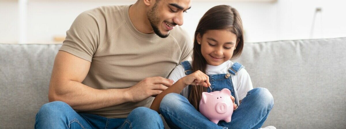 6 Techniques to Educate Your Small Children About Money